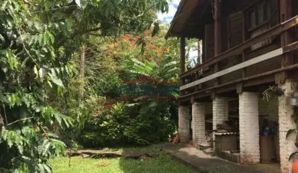 Casa  à venda com 2 Dormitórios  com 120 m² com piscina e varanda em ótima local