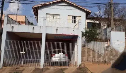 Casa  com 3 Dormitórios  com 120 m² em ótima localização em Atibaia SP -Jardim A