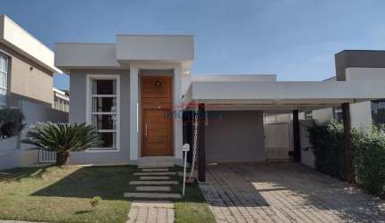 Casa Térrea à Venda no Terras de Atibaia