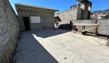 Casa  á venda com 62 m²  em ótima localização em Atibaia - SP - Jardim Paulista