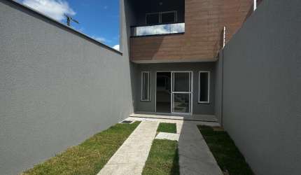 CASA DUPLEX A VENDA NO BAIRRO JOSÉ WALTER