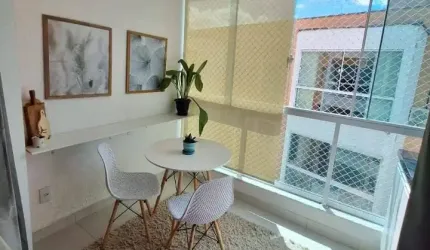Apartamento com móveis projetados no Sonata Residence