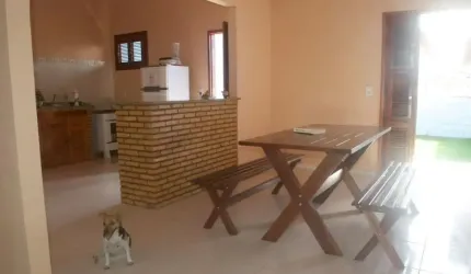 Vende - se Casa no Barramar da Taiba com Jardim Amplo e Churrasqueira