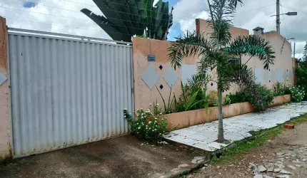 Vende - se Casa + Ponto Comercial na Sede de São Gonçalo do Amarante