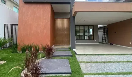 CASA PLANA PRONTA PARA MORAR COM PISCINA