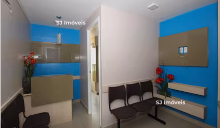 OFFICE TREZE DE MAIO