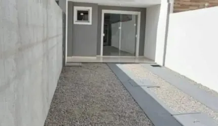 Casa dúplex nova no Mondubim