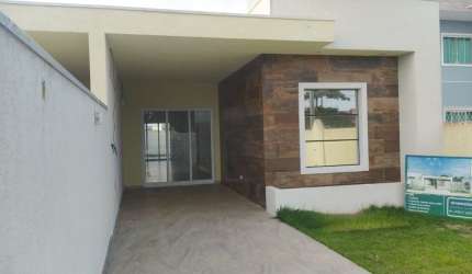 Linda Residência de Alto Padrão a 150 metros da Praia