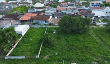 Terreno próximo a Avenida principal de Balneário Coroados