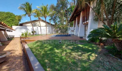 Casa 03 dormitórios Condomínio Débora Cristina