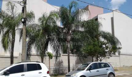 Felicita - Jardim Itapema - Apto com ótimo acabamento e armários, 2 dorms, 1 vaga coberta sob pilottis, com elevador