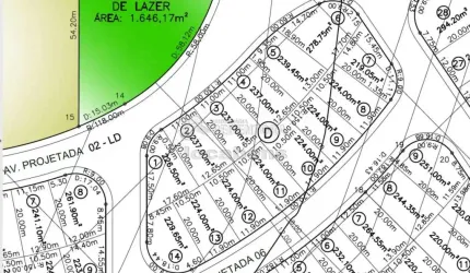 Terreno de 224m² em Bady