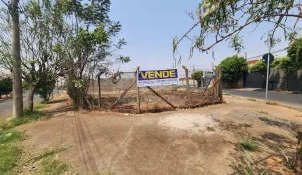 Terreno no Jardim Arroyo Comercial de esquina 405m²