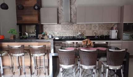 VENDE - LINDA CASA NO JARDIM JOÃO PAULO II