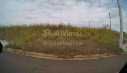 Terreno no Colina Azul com 200m²