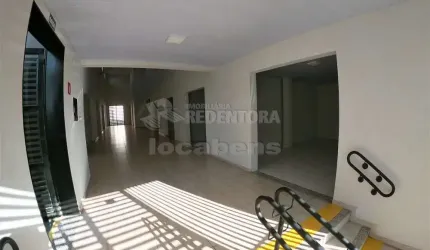 Vila Maceno- Imóvel comercial -tendo em torno de 1100m² de terreno com uma testada acima de 20 metros, área construída em torno de 800m².