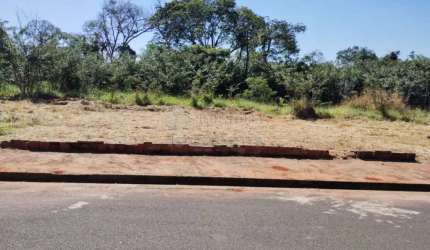 Vende terreno Parque Vila Nobre