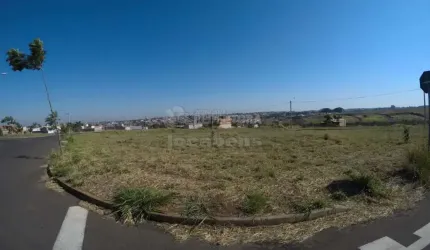 Excelente terreno de esquina com 226m²