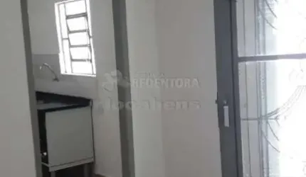 PERTO DA REPRESA - Residencial e Comercial - 3 casas em um mesmo lote - Boas Para renda