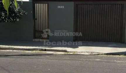 EXCELENTE CASA À VENDA