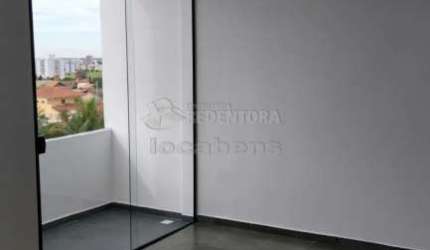 Bairro Universitário - Apartamento com 04 dormitórios à Venda
