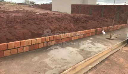 Terreno Padrão em Mirassol