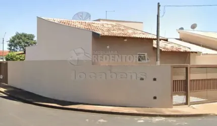 Casa Padrão em Bálsamo