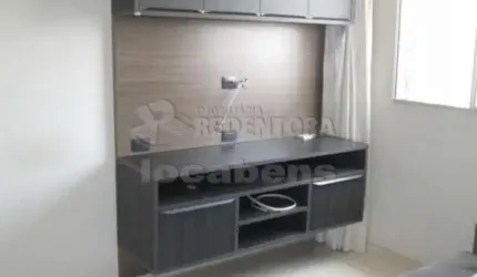 Loteamento Clube V apartamento de 3º andar com 2 dormitórios