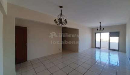 Apartamento 03 Dormitório Centro