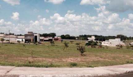 Terreno Padrão em Cedral