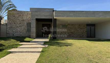Golden Park - Casa térrea em condomínio com 3 dormitórios