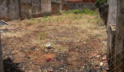 Boa Vista- Terreno em ótima localização, próximo a hospital, bancos, UBS e ponto de ônibus.