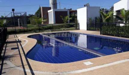 Terreno no Condomínio Bella Vittà com 253m² em Bady Bassitt.