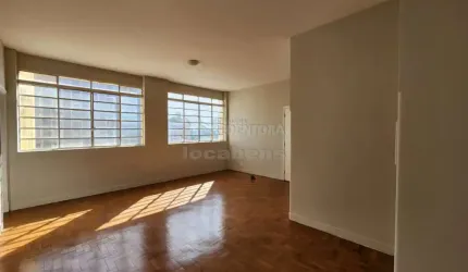 Apartamento / Padrão para locação com 03 Dormitórios no Centro