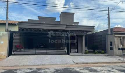 Casa Residencial 03 dormitórios - Parque São Miguel