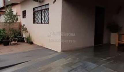 Casa Residencial 03 Dormitórios - Vila Gasbarro