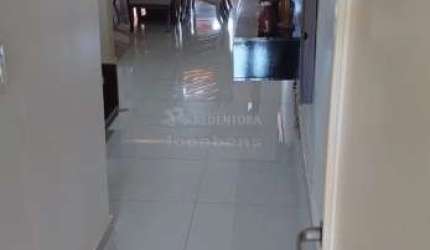 Condomínio Bosque Vivendas casa com 04 dormitórios
