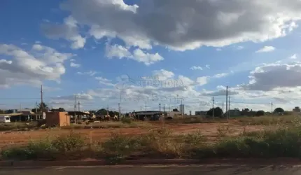 Eparque ótimo terreno com 200m²