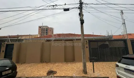 Excelente Casa Residencial para Venda - 4 Dormitórios / Jardim Maracanã