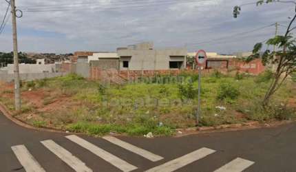 Lote de esquina comercial em Rio Preto - SP