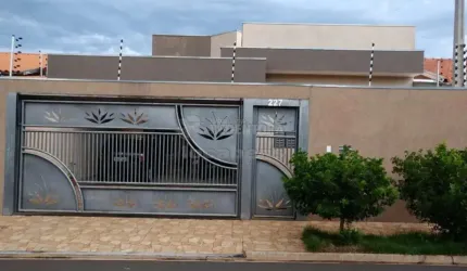 Excelente Casa Residencial para Venda - 3 Dormitórios / Residencial Jardim Vista Bela