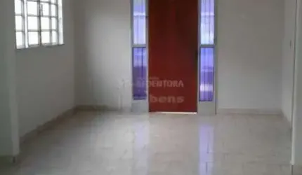 Boa Vista - Casa 3 dorms, 2 vagas de garagens, sala 2 ambs, coz, 2 wcs, varanda, dep empregada