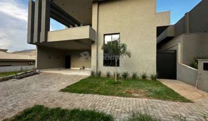 Casa Condomínio em Mirassol