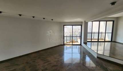 Excelente Apartamento no Centro de Rio Preto com 4 dormitórios