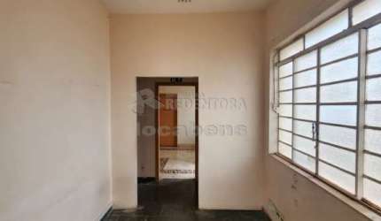 Casa comercial com 08 salas - Vila Imperial