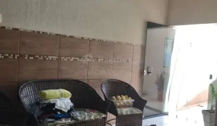 Nato Vetorasso - Casa 3 dorms, 1 suite, 2 com armários, churrasqueira