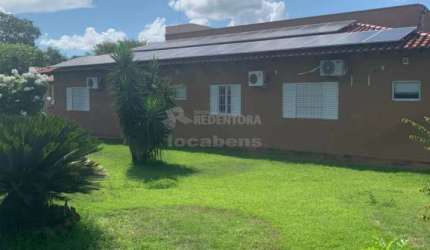 Casa para venda em Neves Paulista com 03 dormitórios e 10 vagas de garagem.