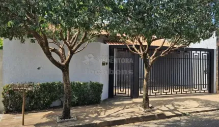 Residencial Gabriela - Casa com 03 dormitórios com armários e ventiladores 01 tipo apartamento