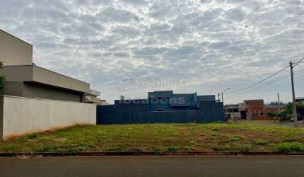 Terreno Padrão em São José do Rio Preto