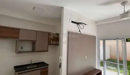 Nova Residence Térreo com Quintal, 2 dormitórios, 02 vagas de garagem.